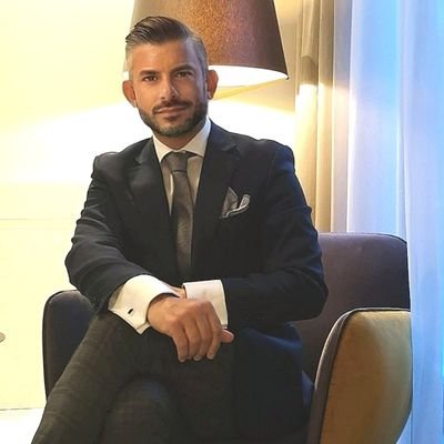 Born in 1974 in a dynamic world.
Living my life as best, sharing my successes and experiences.
Marketing, sales strategies my essential
