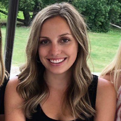 She/Her • FS / SS Teacher 🍎👩🏼🏫 @TVDSB @LaurierSS • Passion for travel, reading & new experiences! 🌍✨