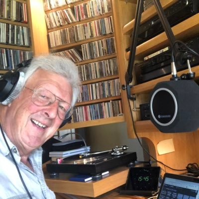 Every Thursday I'm on 107 Meridian FM (https://t.co/7CdA5CzYv2) 5-8pm UK time. The very best in Album tracks old & new! @meridianfm