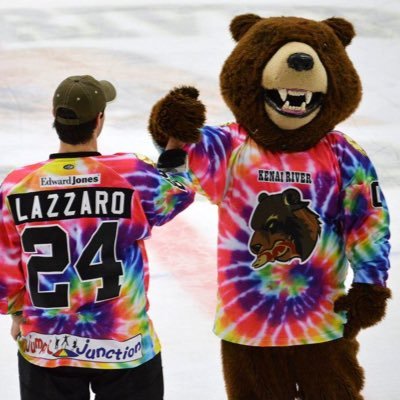 zjlazzaro's profile picture. 