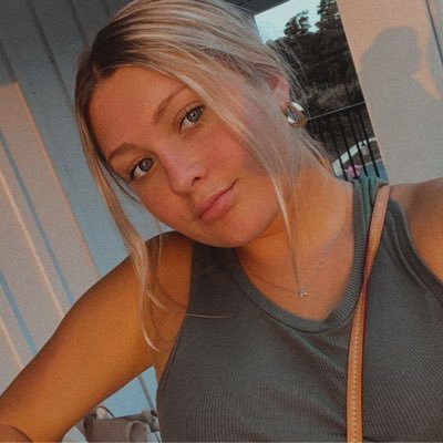 AbigailEB25's profile picture. 