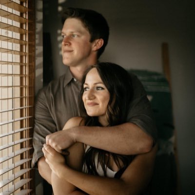 AveryMichelle1's profile picture. † We cannot live for ourselves alone