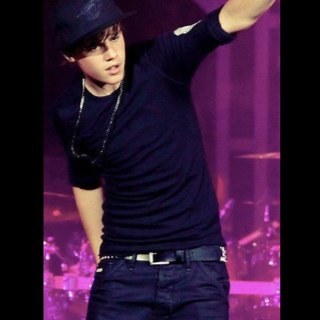 BiebzDaBest's profile picture. This is Bieber's world. You're just living in it. (: Ask if you want me to follow back :)