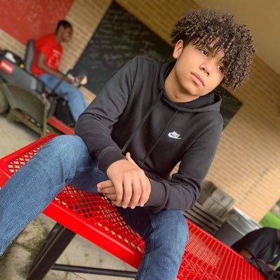 isaiahhawkins85's profile picture. 