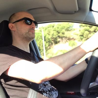 mostrovsky's profile picture. pim pam, toma lacacitos!