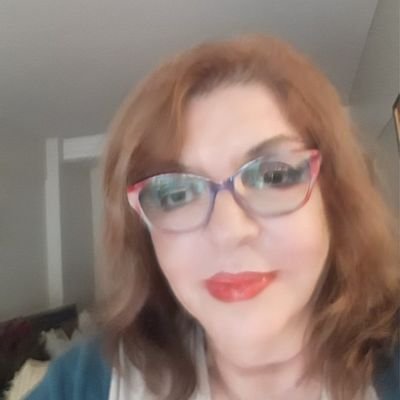 CristynaNG's profile picture. Esperando el costo no siga corriendo por cuenta de los que aportamos. Igual nunca K, ni izquierdosa.