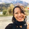 MyWellnessQuest's profile picture. Enthusiast. Learner-Educator and Fractional CMO in Beauty, Wellness and Tech🌻 The happy bubble-blowing Alter-Ego of @irreverentmama