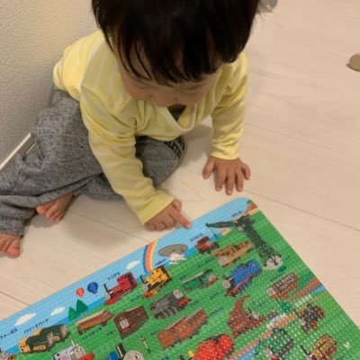 KYUUUUURI's profile picture. 毎日綱渡り