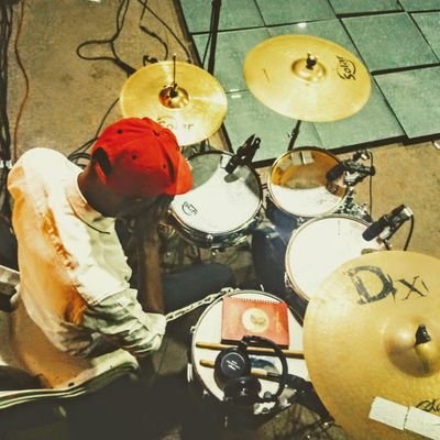 A Musician,I play the Drums to glorify God's name, visit the link on my YouTube channel for Drum Lessons
https://t.co/UOyz2DXjM6