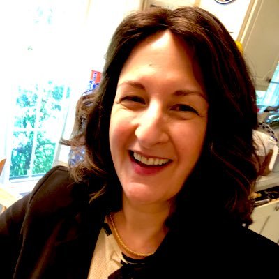 Director, AJC's @projinterchange, which connects global leaders to 🇮🇱. Polyglot, bookworm & proud Mama of 4. Inspired by kindness. RT≠ endorsements.