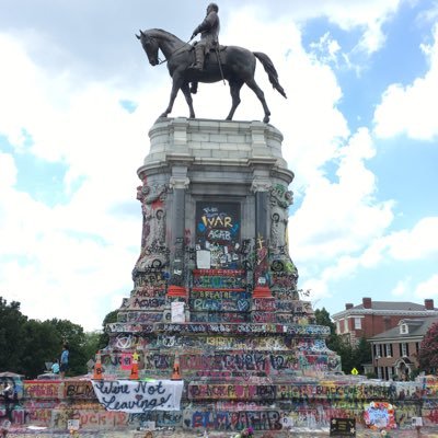 Writer/activist. Interested in books, baseball, and social justice. Charlottesville area near the Blue Ridge Mtns. She/her. #BlackLivesMatter @CulpeperNAACP 🌈