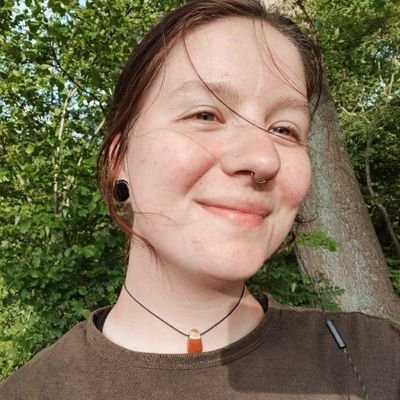 ADHD plant queer 🏳️🌈 they/them ••• speak dutch, english, swedish, learning spanish