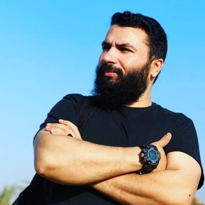my wife, desert, and books. minimalist, fact checker, prepper, unfuckwithable, gentleman with pure arabian blood.
