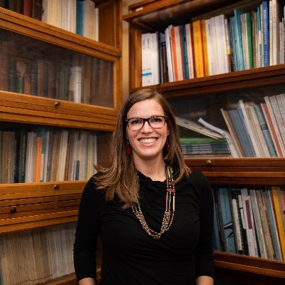 Nerd about all things archives & museums | Assistant Professor @iSchoolUMD | Past Chair @NativeArchSAA | Extinct Monsters to Deep Time @berghahnbooks