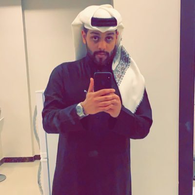 إن كاني مخطي فأنا ماني خليّ من العيوب الذنب يغفر والبشر تجزى بقدر أعمالها ،،، 💍💛