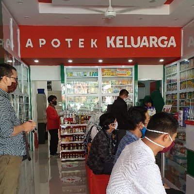 apotikkeluarga's profile picture. Call centre 0812 4900 3900