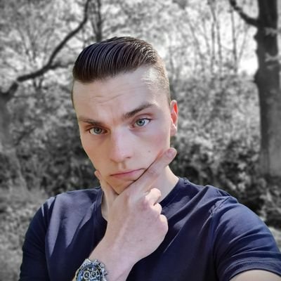 Erik | 24 | Dutch 🇳🇱 | Fitness enthusiast | Runescape Content Creator | 3x Golden Gnome winner