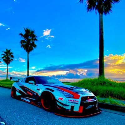 Yuuro-TV、祐夢グッズはこちらから→https://t.co/BJhrUY8fQm #BASEec Liberty walk R35レーシングstyle所有🤣Yuuro TV. cafe de 祐夢宜しく‼️ 車、店舗等の企業案件PV撮影も承ります‼️