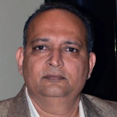 SunilDe95873729's profile picture. 