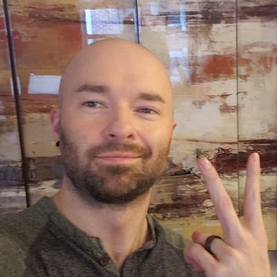 Sr. Product Designer currently @Zenfolio. @GA alumni. Cat dad. Husband 🏳️🌈
inquiries: devin@hartnett.design