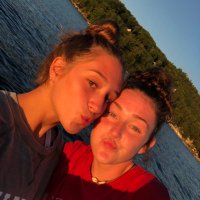 Sarah Bernstein (@_sarahbernstein) 's Twitter Profile