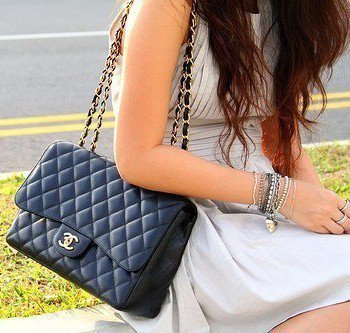 LavenTrade's profile picture. Our company is professional brand shoes and clothes and handbag supplier and more fashion products in CHINA. Email: freeshop-discount@hotmail.com