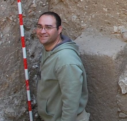 Profesional de la arqueología especializado en Arqueología de la Arquitectura y socio fundador de Arqueópolis S.L.
