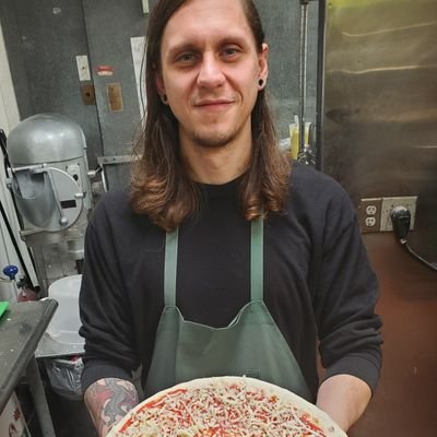 Robott_Scott's profile picture. | 32 | 🎼🎚🎸🎣🍕♐