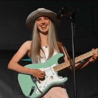 Ayla Tesler-Mabe (@itsayluh) 's Twitter Profile