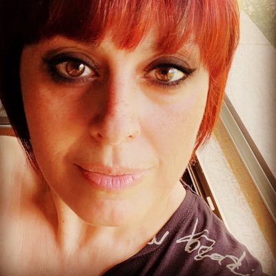Assessore Comunale per la lista centro-sinistra Campogalliano (MO). Antifascista, buonista del cazzo fiera di esserlo.