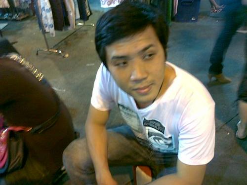 aumjoly's profile picture. 