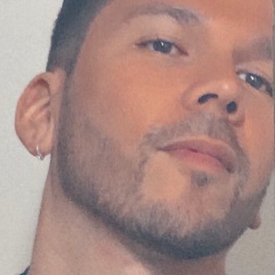 edu_guajardov's profile picture. Chileno, Liberal, de ideas claras, Tolerante pero no idiota