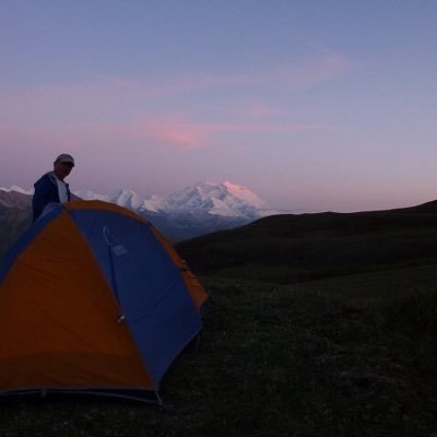 アラスカ在住の道と言います。 YouTubeチャンネルも持っています。https://t.co/fPWDs7PHoQ ブッシュクラフトやキャンピング、キャンプ、フィッシング、オーロラの写真などで癒されていただけたら嬉しいです。
