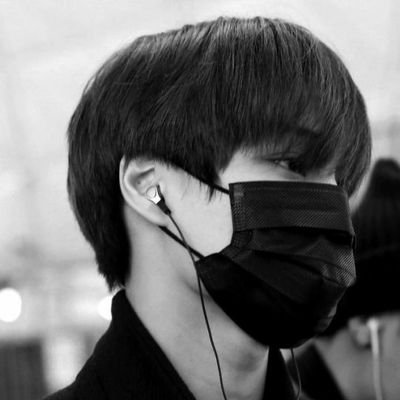 jqogin's profile picture. 