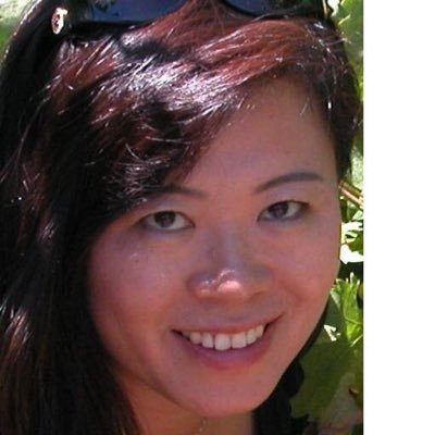 lyr2009's profile picture. global business executive in energy and environmental sectors.