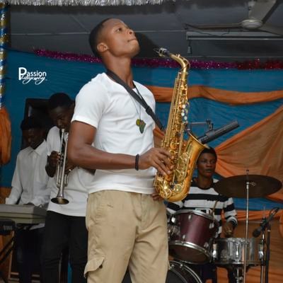 #GracedfilledSaxophonist
Businessman
For booking
Contact: 08165367506