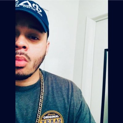 adrian___ybarra's profile picture. TXST x ΩΔΦ | snap: adrrybrr