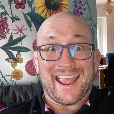 Gloucester born and bred. Proud dad and husband. Rugby lover and sports fan. Co-owner and director of @unitydoors.Living life to the fullest 🙏