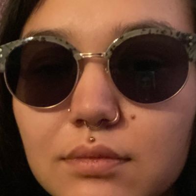 NicoleFarnham's profile picture. get w the times and snort parmesan