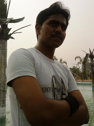 HI......everyone,its me SAYANTAN,a friend 4 you.I am someone who may not b good looking enuf 2 win ur attention but i can really win hearts.so plz b my friend