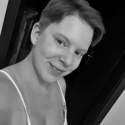 Melly14549455's profile picture. 25, Mama2020, 29.05.20 💙🐧