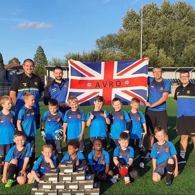 Twitter account for Avro FC U9's Bombers and Vulcans, all currently competing in the @EMJFL. Follow our journey here! ⚽️