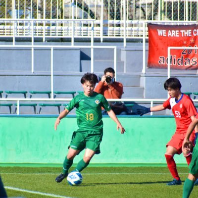 志津FC → Wings U-15 → 東京ヴェルディユース U-18→ 文教大学 体育会サッカー部 元幹部/副主将