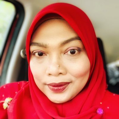 naziemi's profile picture. Single