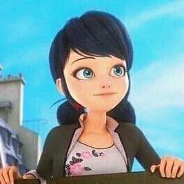Bonjour this is Marinette!
leave your message~
Beep hehe~