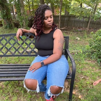 yanne_queen's profile picture. Don’t Take It Personal! Mother & Queen