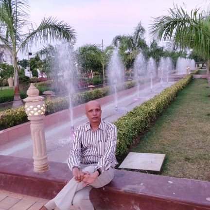 Harish02247888's profile picture. I am business man