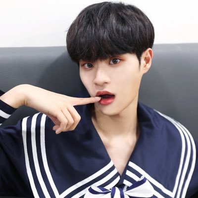 DAEHWIouni's profile picture. daehwiiii