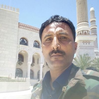 alimozahem2017's profile picture. ‏‏‏الاستاذ/علي مزاحم العواضي.... ‏يظل المثقف منبراً حتى يتضح بأنه مناطقياً
وعالم الدين نورا حتى يتعصب ويصبح طائفيا والمواطن حرا حتى يرضى على أرضه وصيا