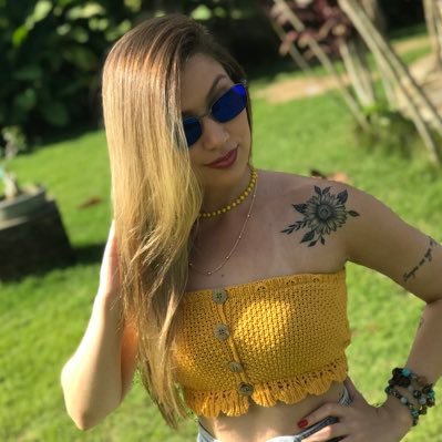 🌻 quase advogada, mas aqui só fala besteira 🌻